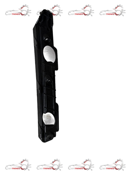 Hyundai head lamp bracket LH 92153BV300, automotive part for vehicle headlight assembly, shown in close-up image