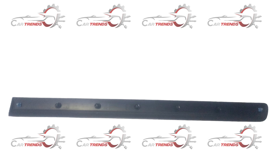 Hyundai front left door molding assembly with line, part number 877211C500CA, shown on a vehicle.