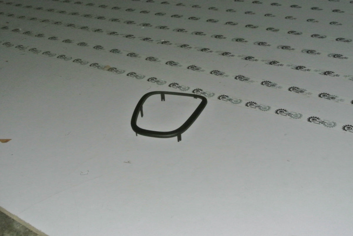 Hyundai I10 upper plate console cover, part number 846550X0004X, for 1st generation model, showing the cover on the dashboard.