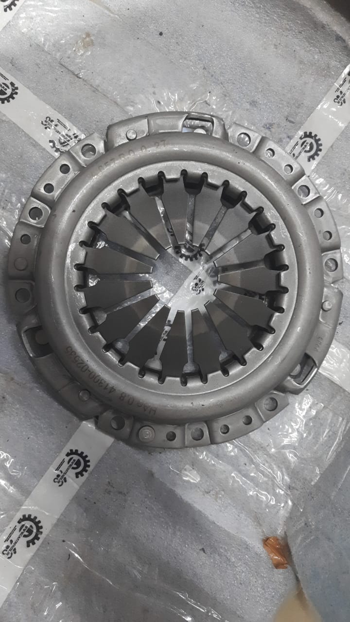 Hyundai Eon petrol pressure plate spare part, close-up view showing metal components and mounting surface.