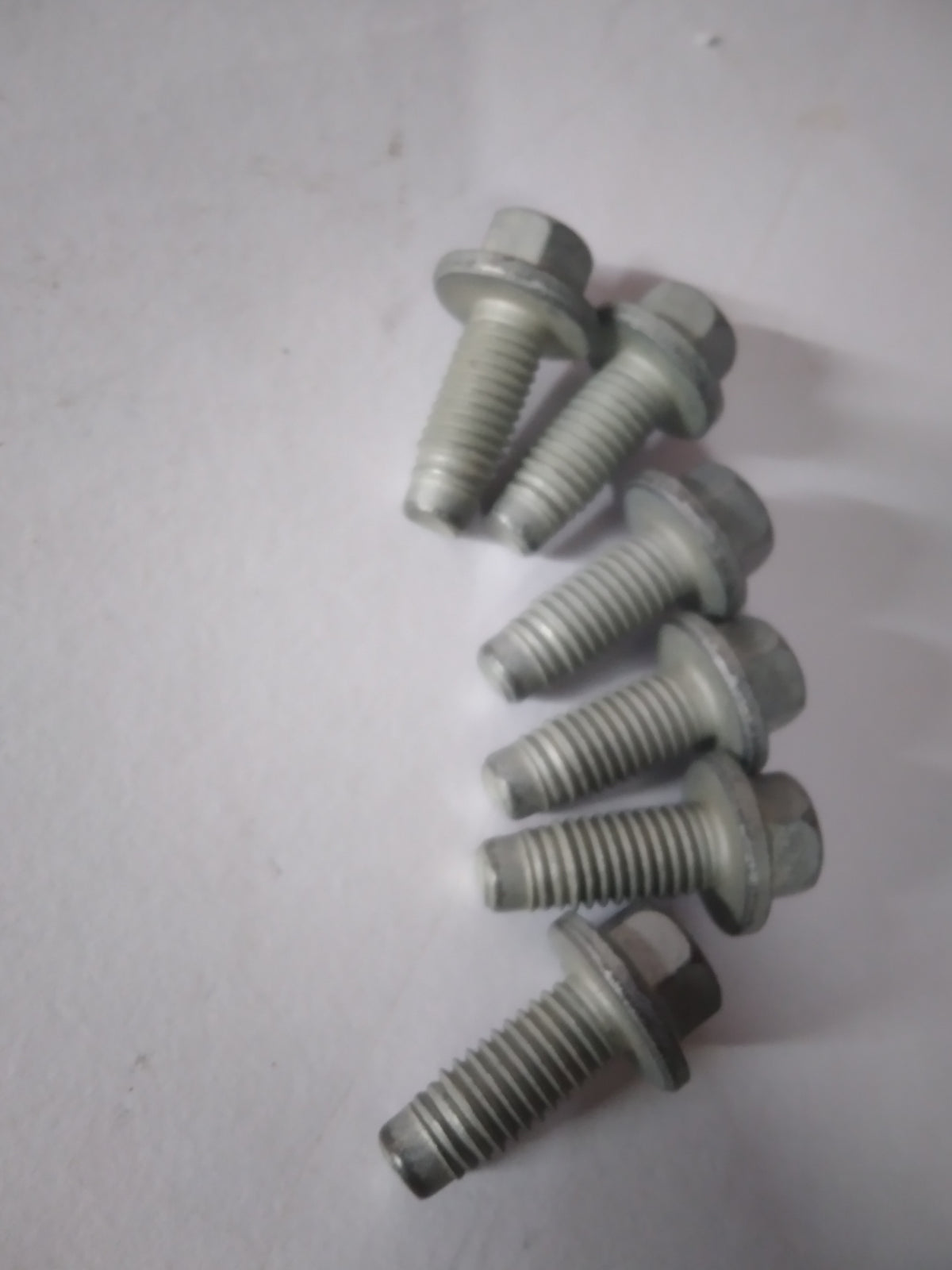 LOCAL 11570903 11570903 11570903 - Left view