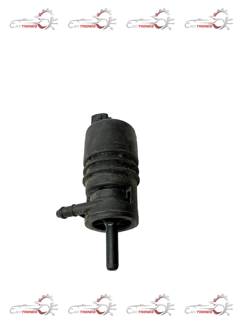 Local brand product with default title, showcasing the item in a detailed and clear view for online listing.