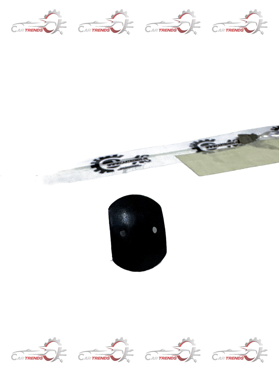 Local brand product with the code 94215211, featuring a clean, modern design and a neutral color scheme.
