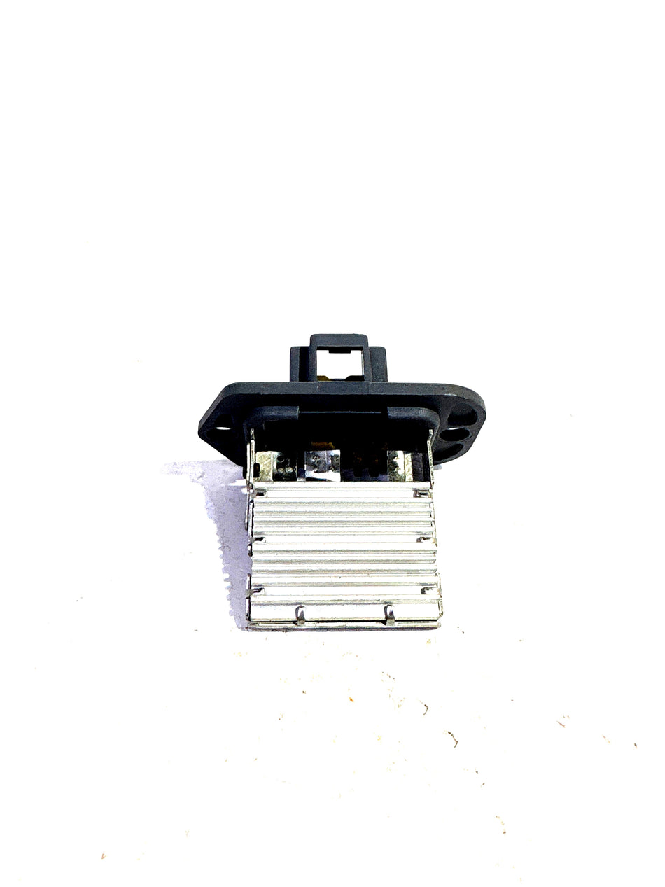 Local brand product with the default title, showing the item in a clear view with neutral background.