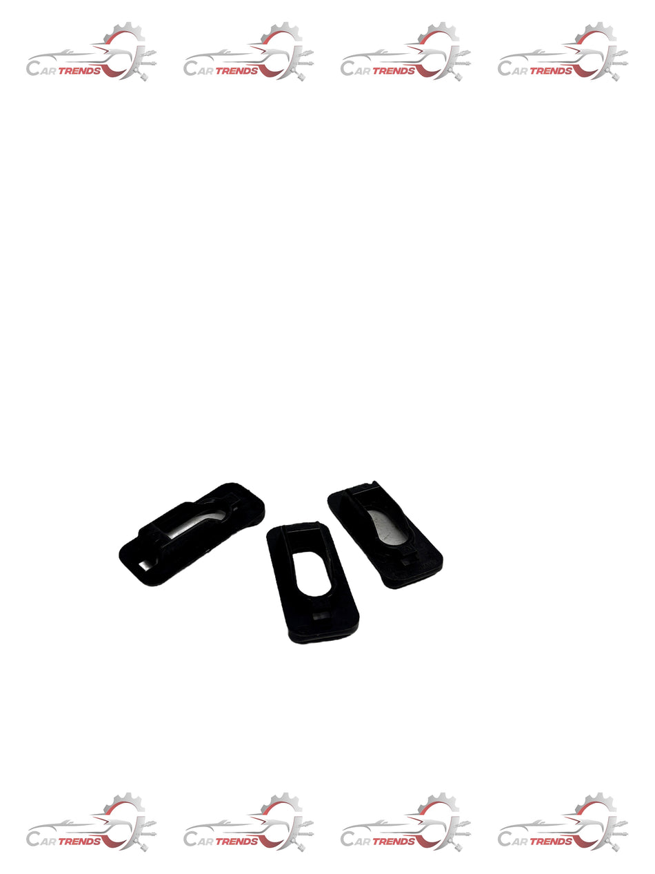 Local brand product with a default image, showing the item labeled 94580619, highlighting its design and features.