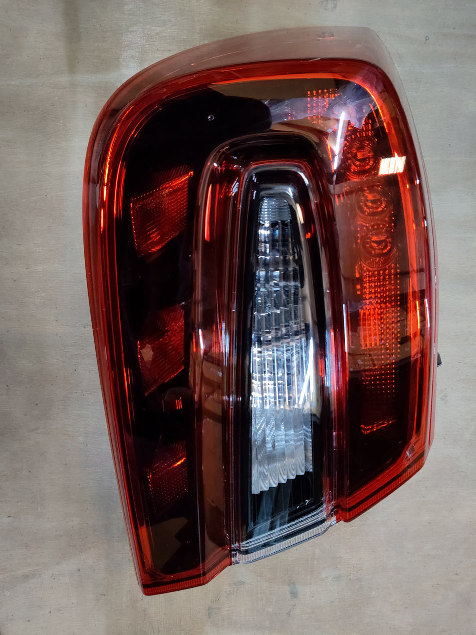 Maruti Suzuki lamp unit RR combo LH 35750M55T11, automotive headlight or signal light component for Maruti Suzuki vehicles