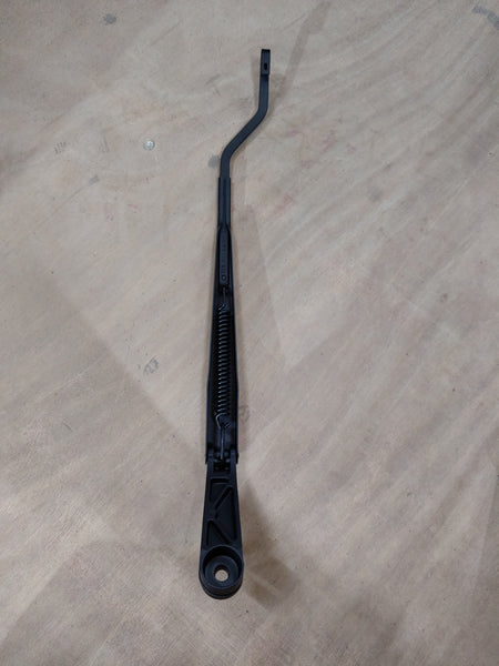 Maruti Suzuki arm assembly wiper driver for Swift, Baleno, Brezza, Ertiga models, shown as a black metal automotive part.