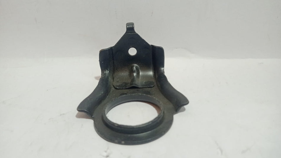 Maruti Suzuki radiator support upper bracket, part 17862M83K50, shown in a close-up image with mounting details.