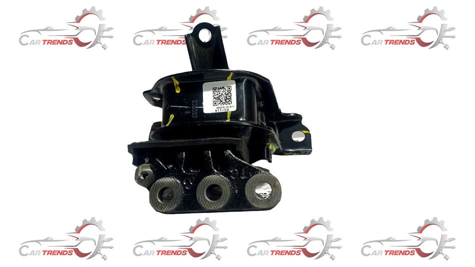 Maruti Suzuki engine mounting Spresso RH, part number 11610M62S00, showing the black rubber and metal mounting bracket.