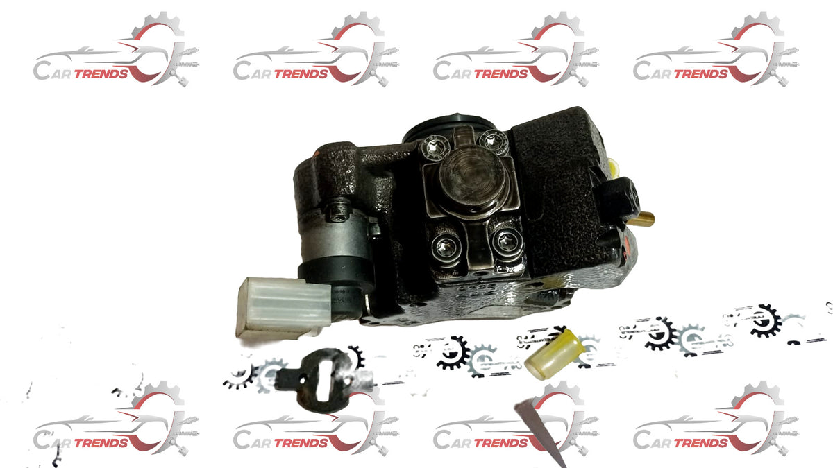 Maruti Suzuki fuel filter 15200M55KD2 for Maruti Suzuki vehicles, showing the clean, compact filter component.