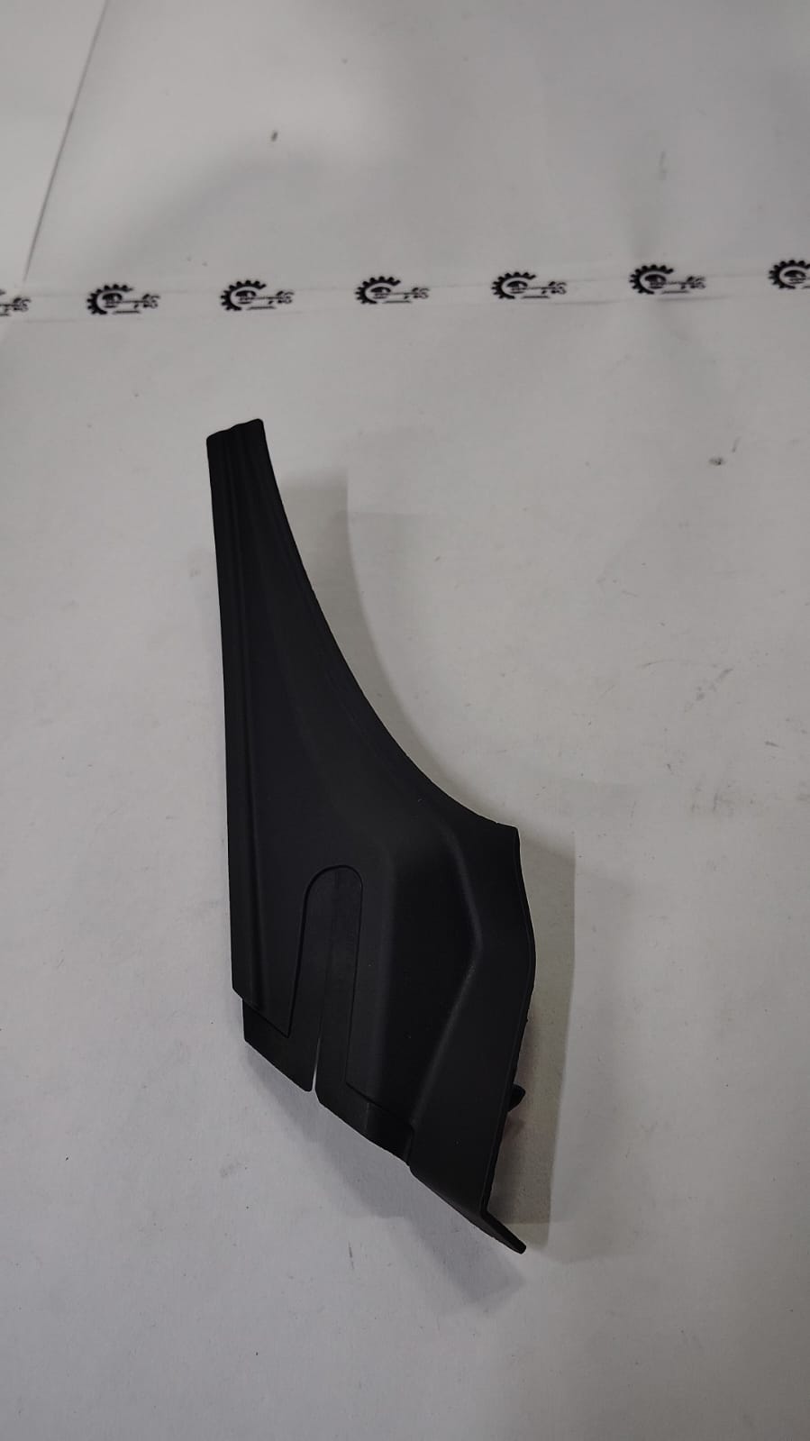 Maruti Suzuki Swift garnish cowl top side RH, black plastic exterior part with textured finish.