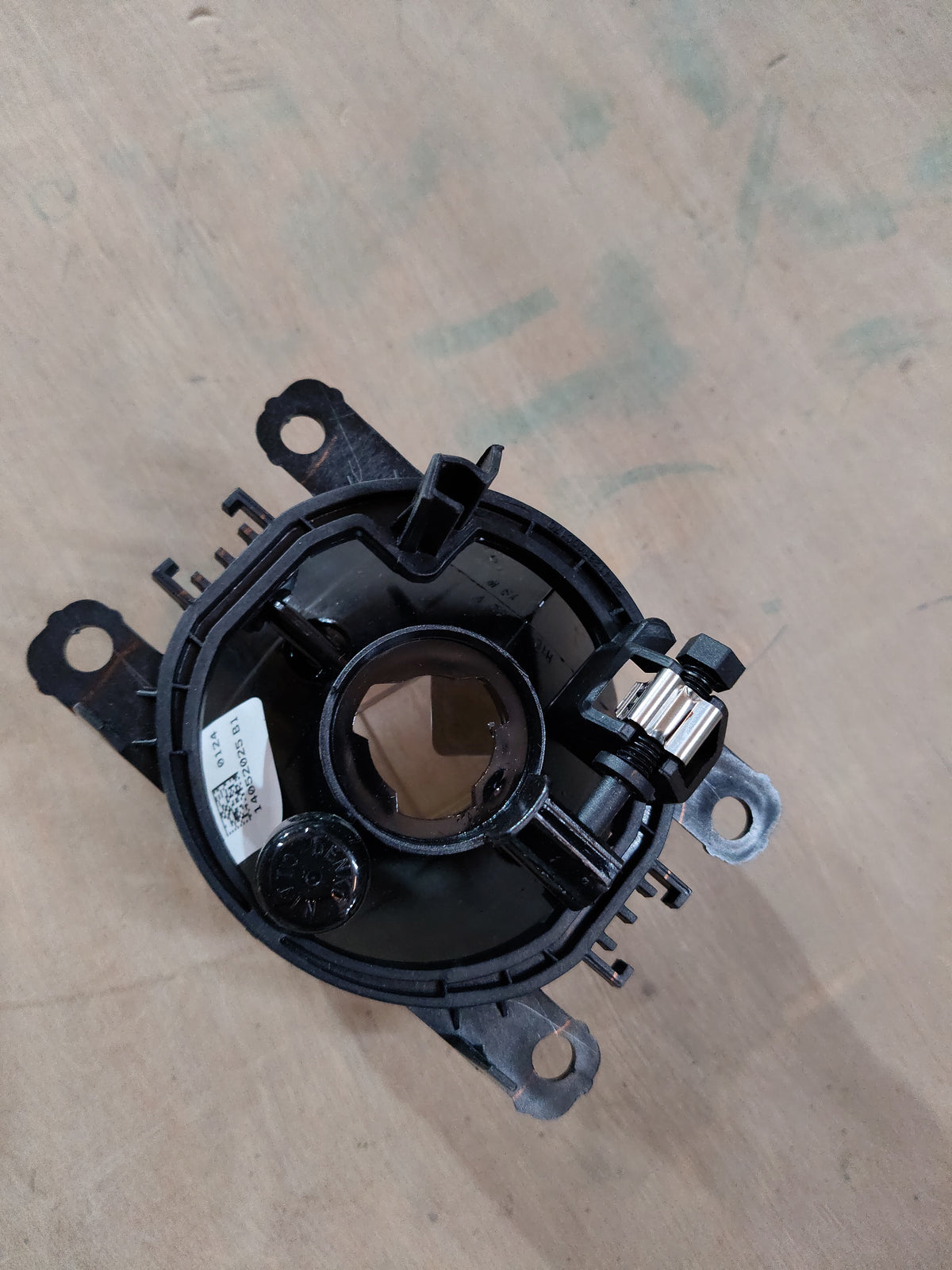 Maruti Suzuki front fog lamp assembly, part number 35501M55R00, showing the clear lens and housing for vehicle lighting.