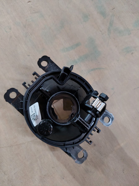 Maruti Suzuki front fog lamp assembly, part number 35501M55R00, showing the clear lens and housing for vehicle lighting.