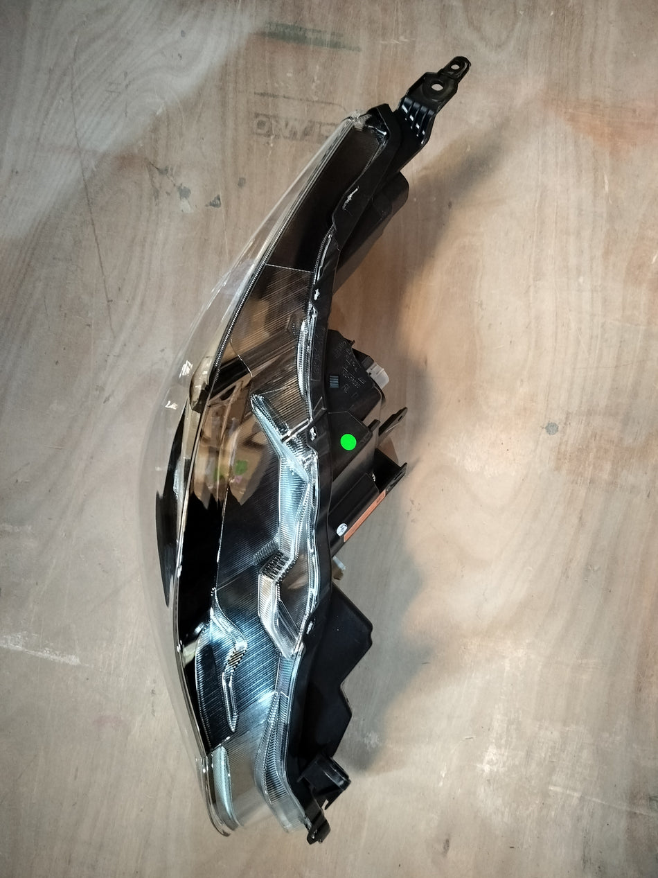 Maruti Suzuki Baleno 3rd Gen right headlamp assembly, model 35100M55T42, for vehicle lighting and headlamp replacement.