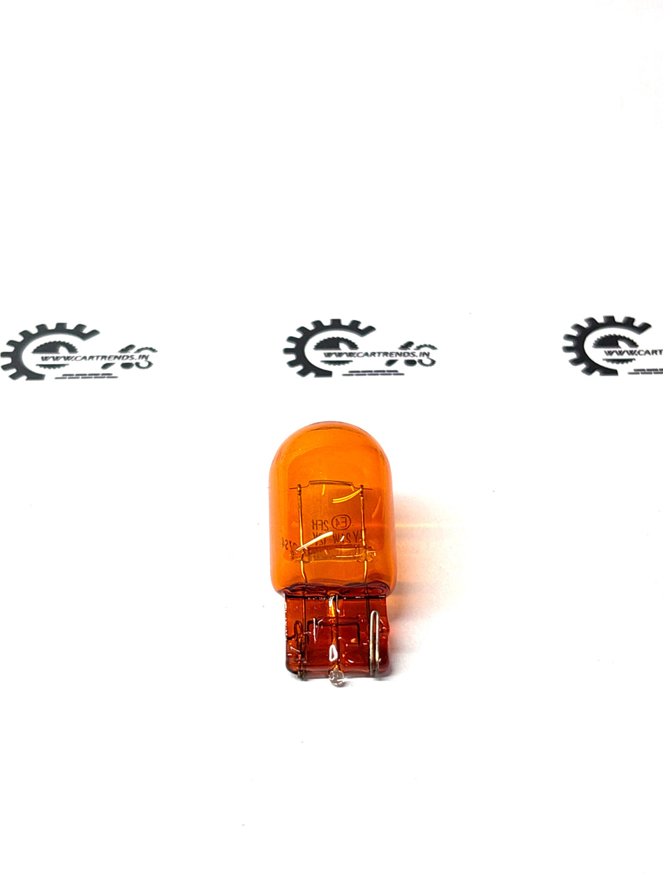 Universal Nissan bulb, automotive replacement light bulb with standard socket, designed for vehicle lighting systems.