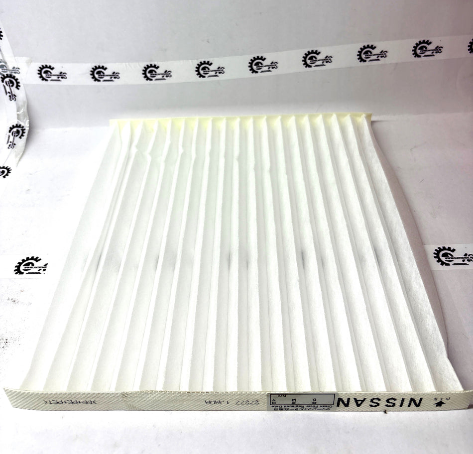 Nissan Teana air filter kit, includes replacement filters for improved air quality and engine performance.