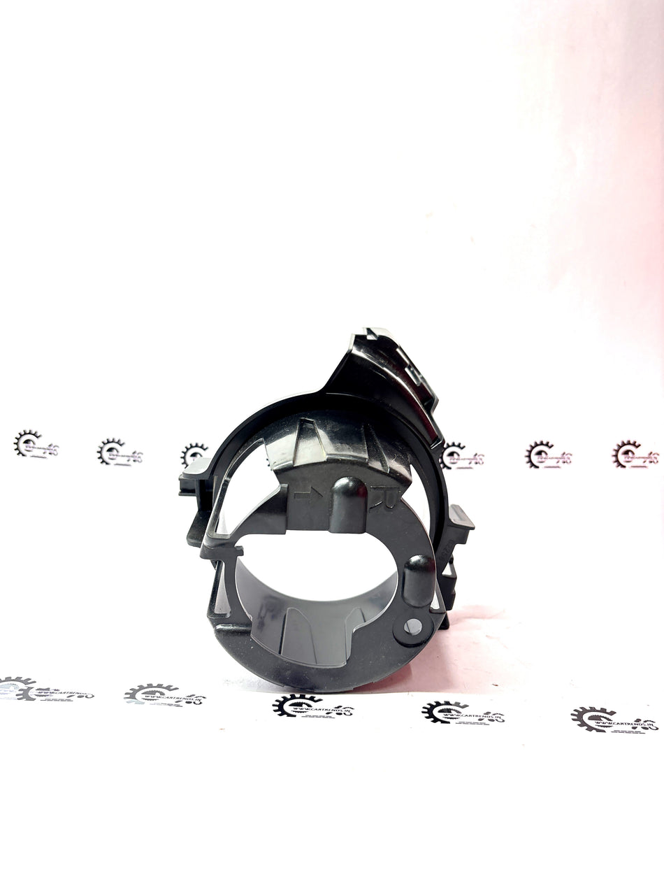 Front view of a Nissan Sunny finisher part, model #62256JX00A, showcasing its design and fitment details.