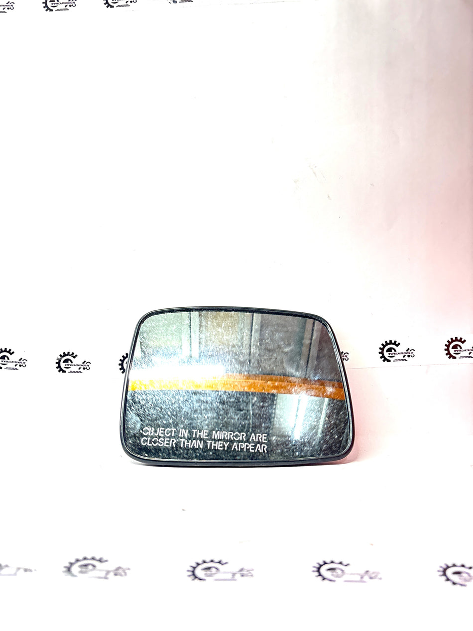 Nissan RH mirror glass for model 96365EQ700, clear replacement glass for side mirror with reflective surface.