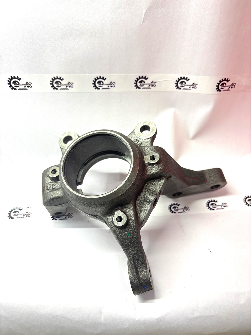 Front left knuckle for Nissan vehicle, part number 400152291R, showing the metal component with mounting points and clean surface finish.