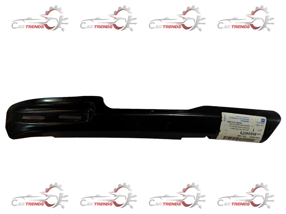 GENERAL MOTORS BRACKET FRT BPR FASCIA LH CAPTIVA J96804073 J96804073 - Front view
