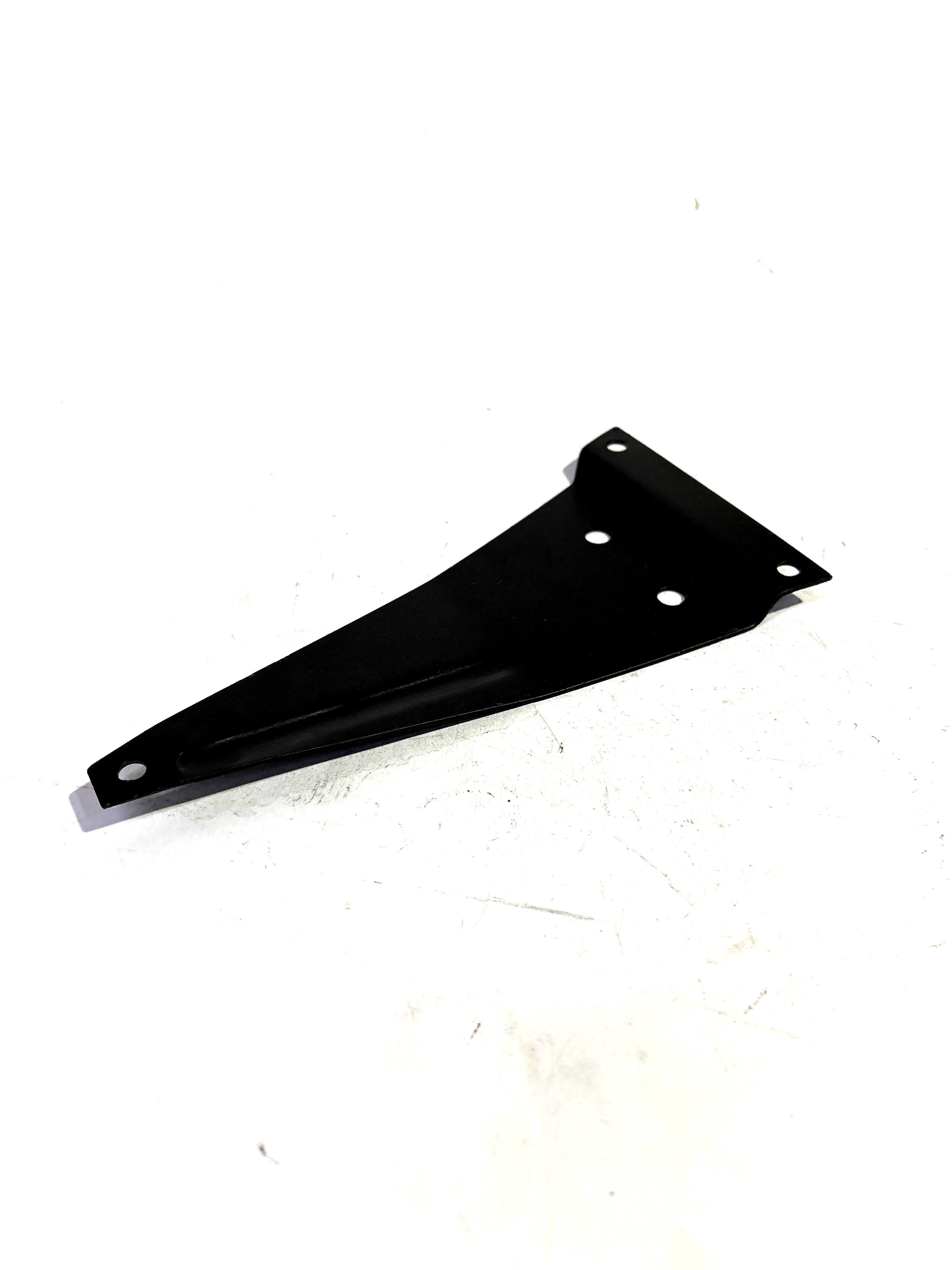 CarTrends Fuel Filter Bracket Tavera         T97595734 T97595734 - Front view