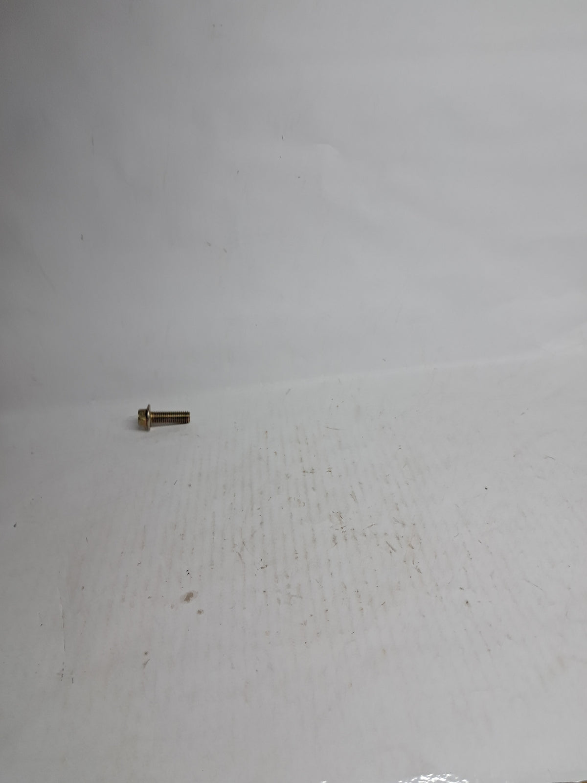 GENERAL MOTORS HEX FLANGE SCREW M10X30 TAVERA T28284145 T28284145 - Front view