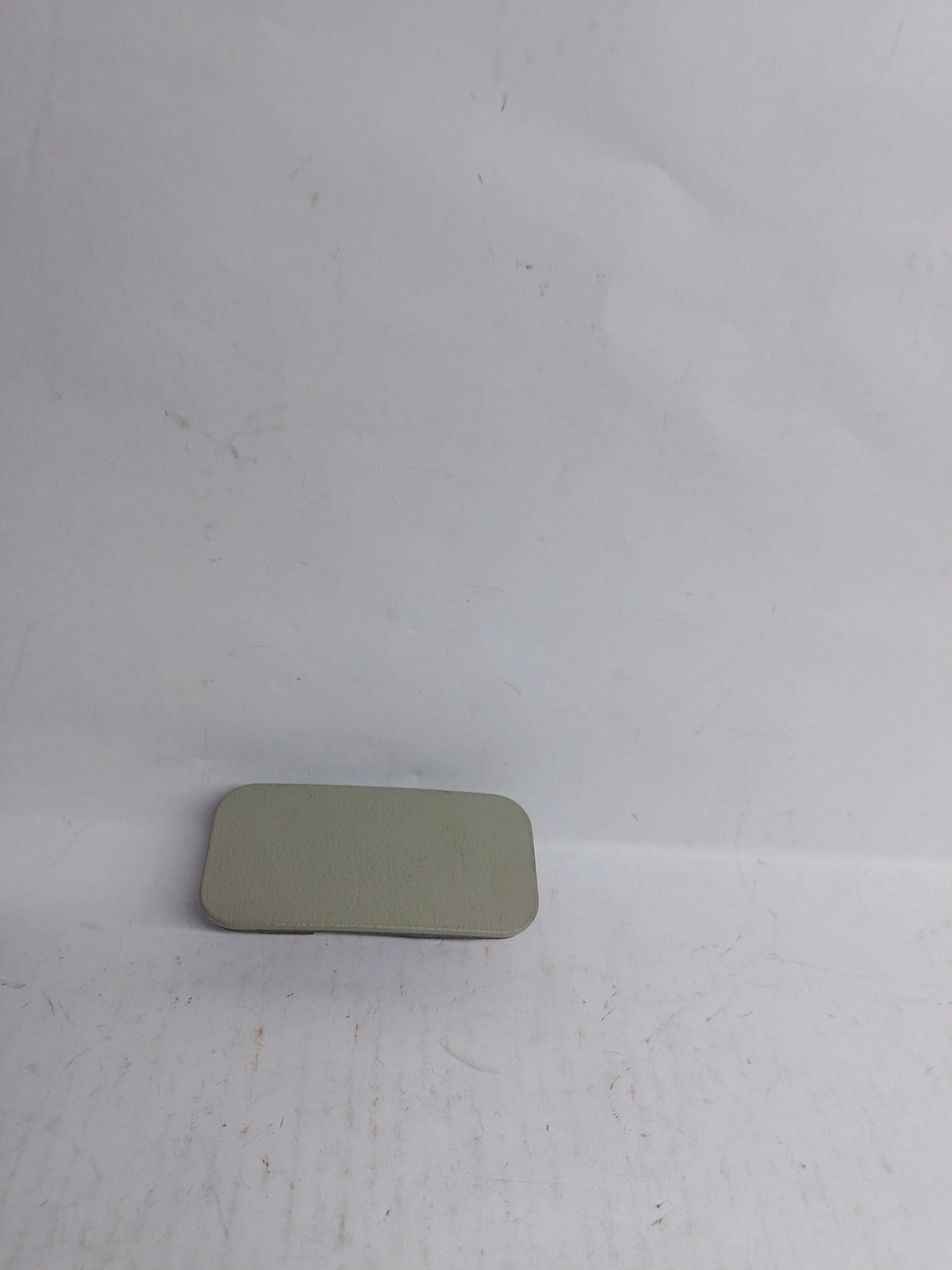 CarTrends T8979568811 CAP TAVERA T8979568811 - Front view
