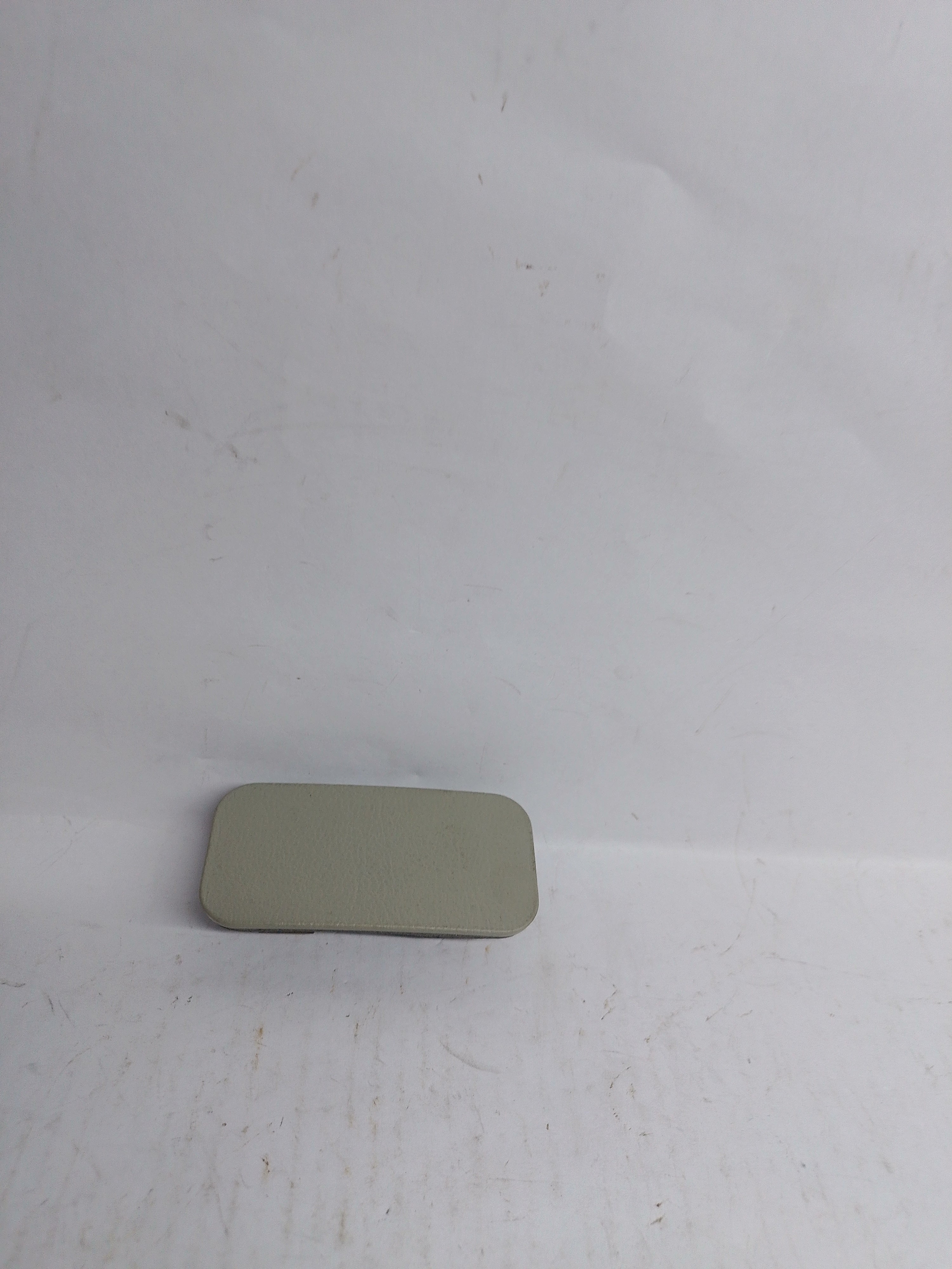 CarTrends T8979568811 CAP TAVERA T8979568811 - Front view