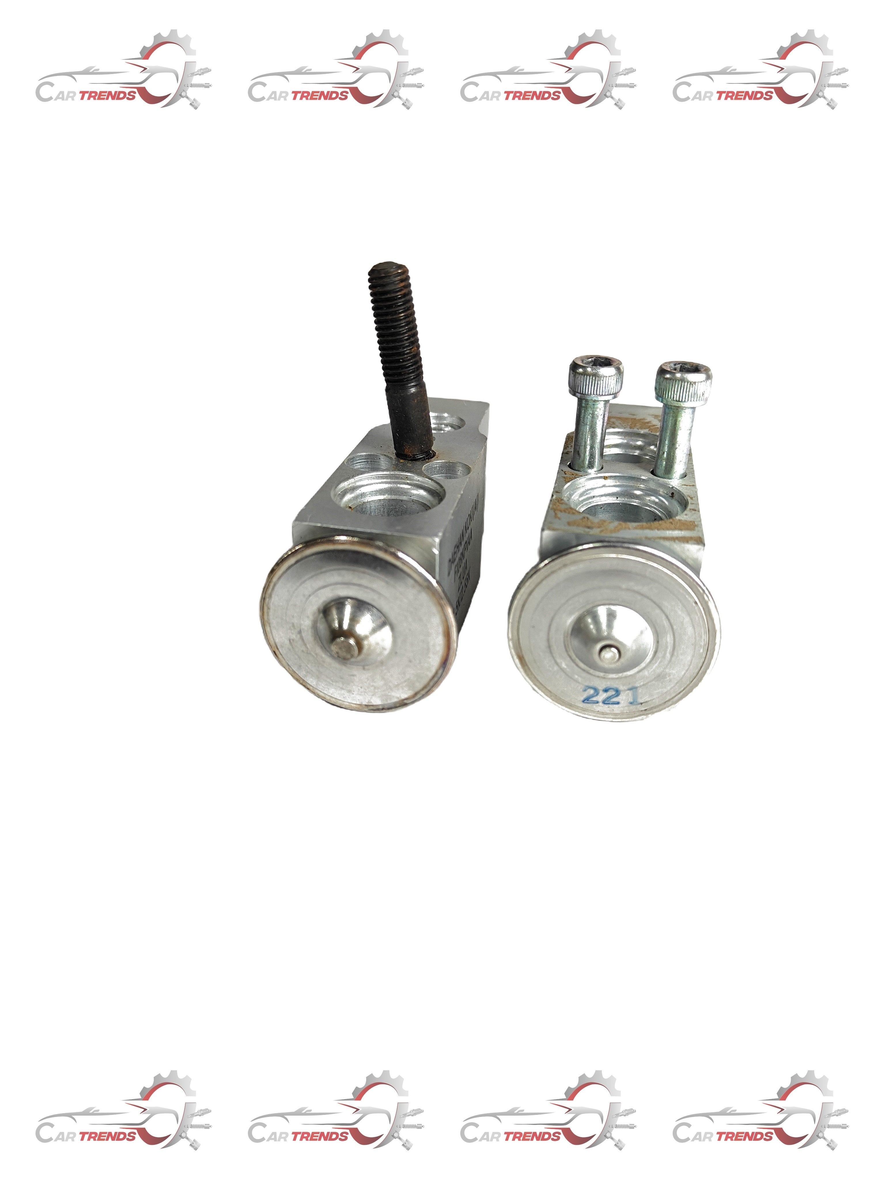 CarTrends Expansion Valve Tavera   T97598551 T97598551 - Front view
