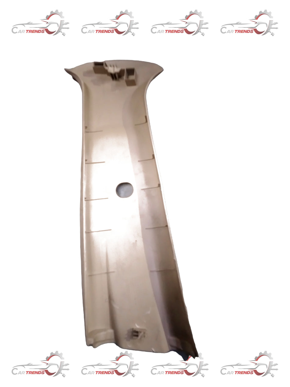CarTrends J981379L0 trim pillar upper for Aveo Beat, spare part image showing close-up of the vehicle's interior trim component.