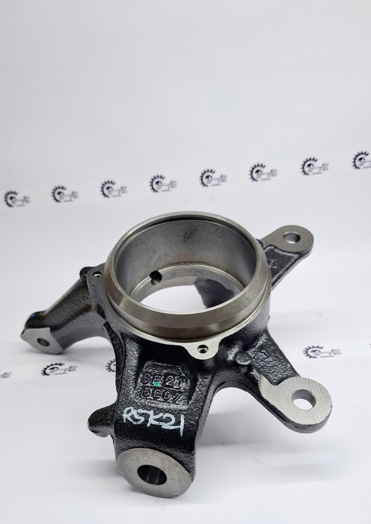 HONDA KNUCKLE.R FR 5121131XT00 5121131XT00 - Front view