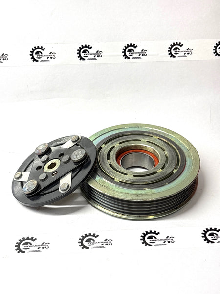 CarTrends Clutch Compressor Amaze 2018 Onward         3890055A004 3890055A004 - Front view
