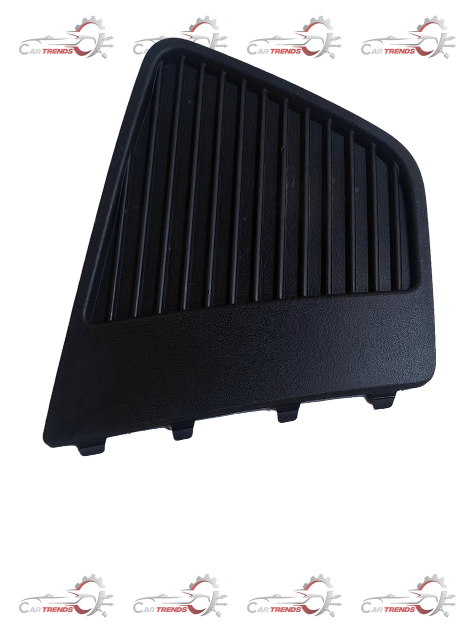 Hyundai Creta first gen right side fog light cover in black plastic, with mounting details visible in the image.