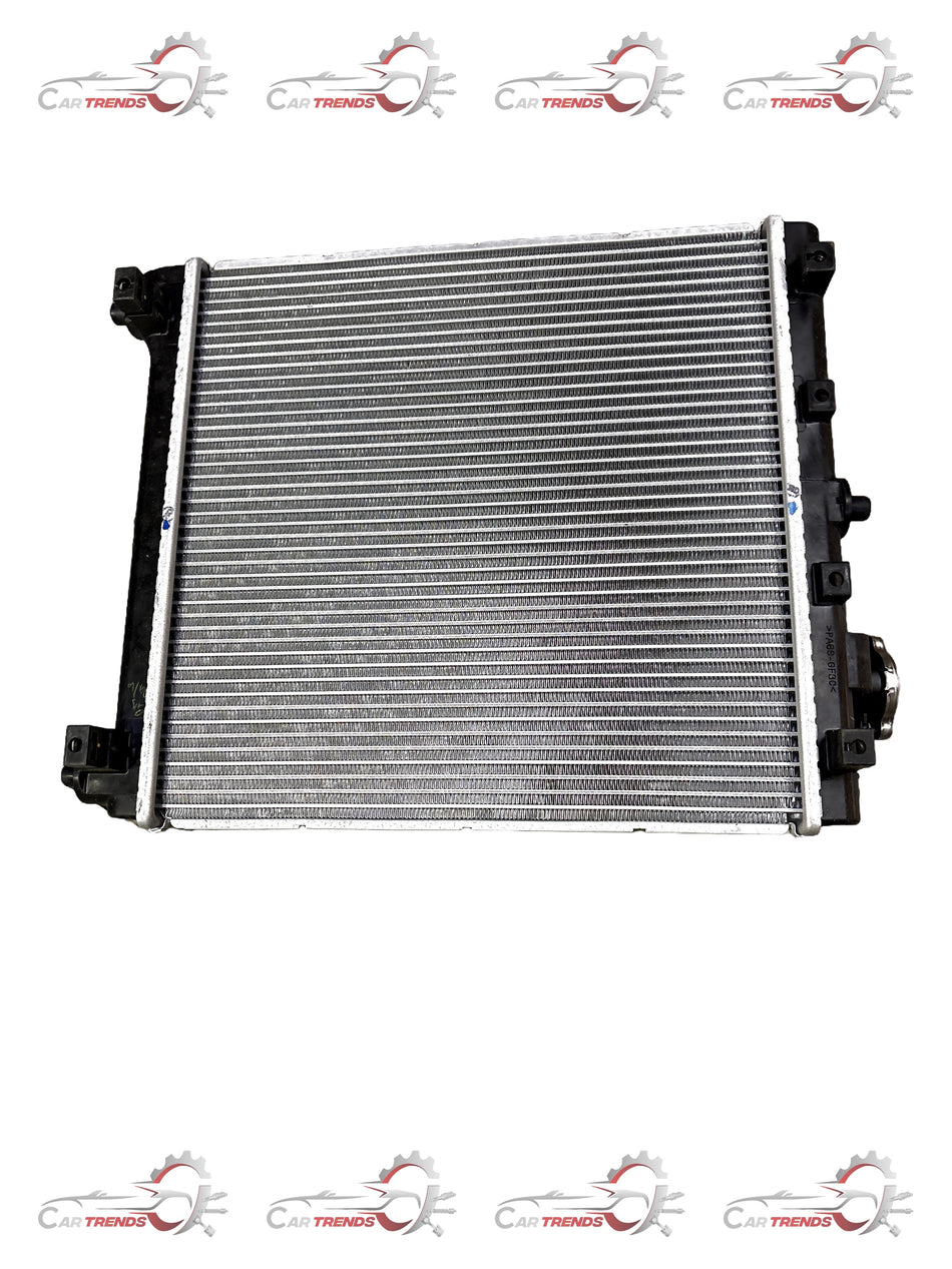CarTrends Renault Kwid  Radiator 214101428R 214101428R - Front view