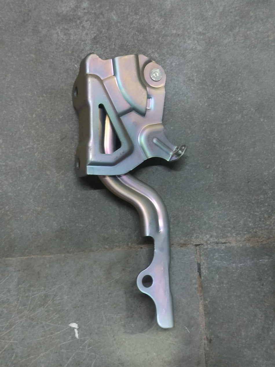 Hyundai hood hinge assembly for right side, showing metal hinge with mounting points and connection details.