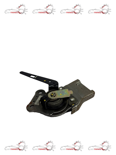 CarTrends J29600034   Recliner Arm Plate Beat Left Side J29600034 - Front view