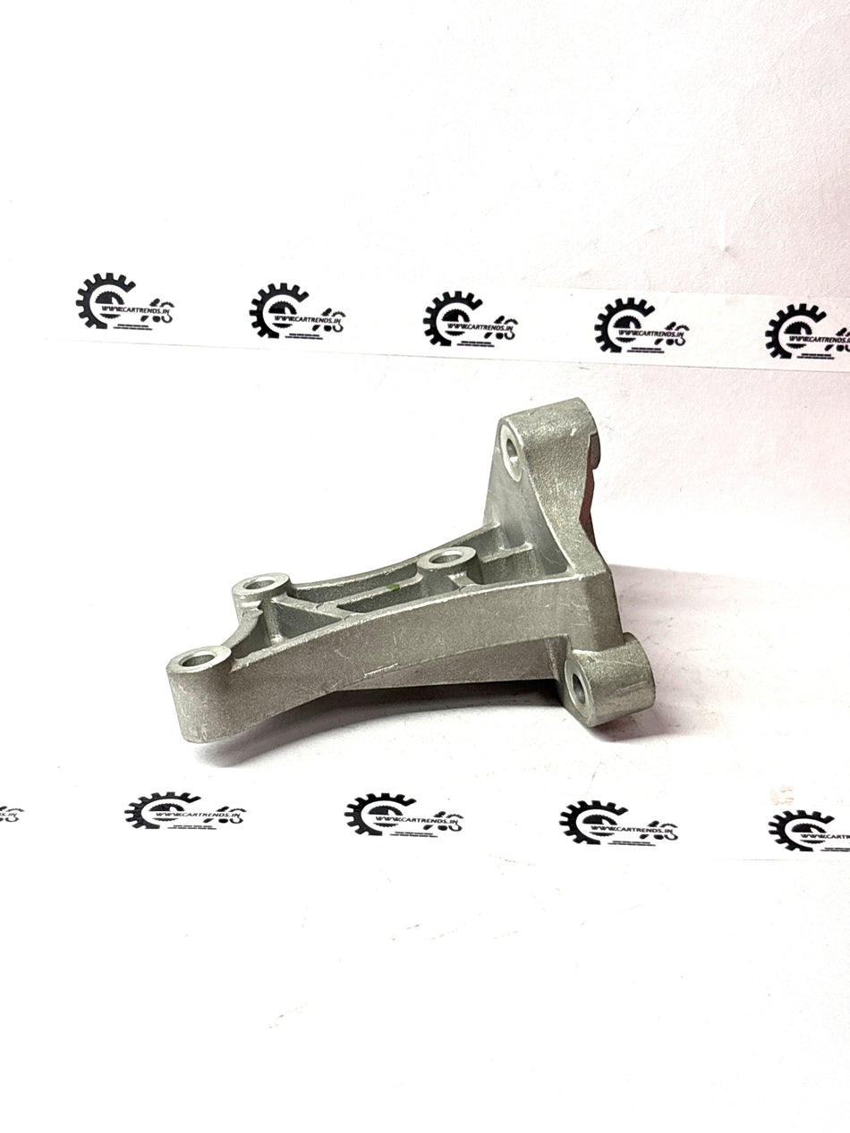 GENERAL MOTORS BRACKET P S PUMP ENJOY J24522390 J24522390 - Front view