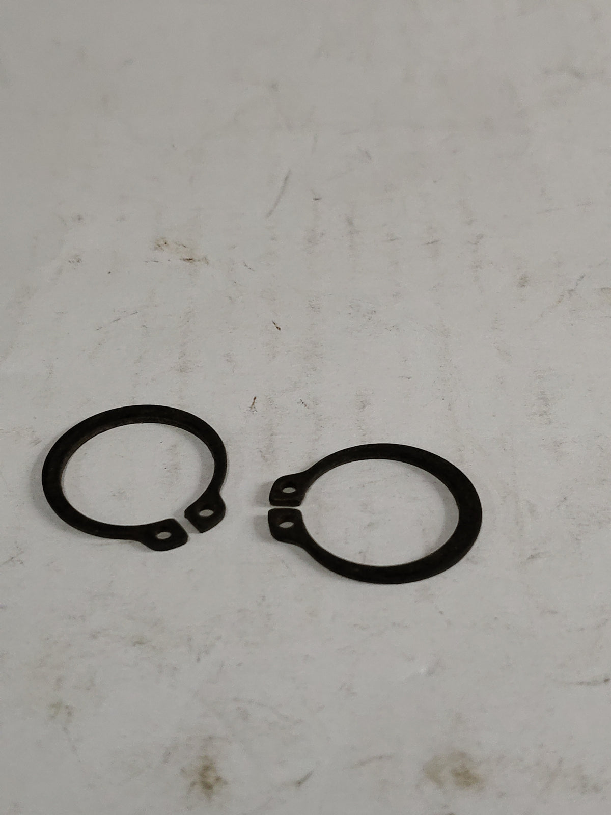 GENERAL MOTORS RING SNAP COUNTER FRT BRG TAVERA T97597124 T97597124 - Front view