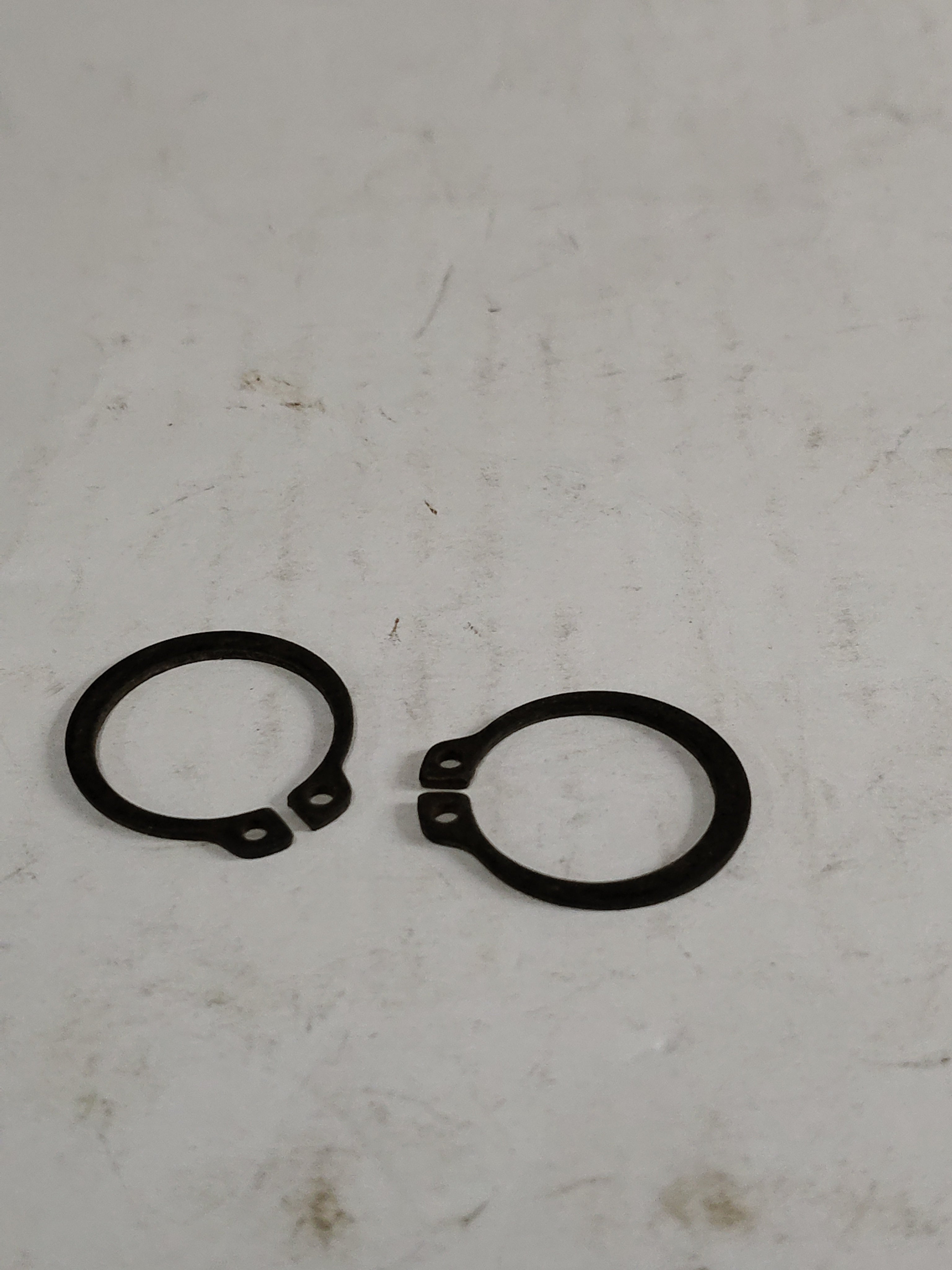 GENERAL MOTORS RING SNAP COUNTER FRT BRG TAVERA T97597124 T97597124 - Front view