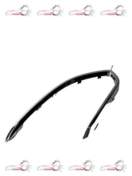 CarTrends J95080065  Fog Lamp Insert Bezel Beat Right Side J95080065 - Front view