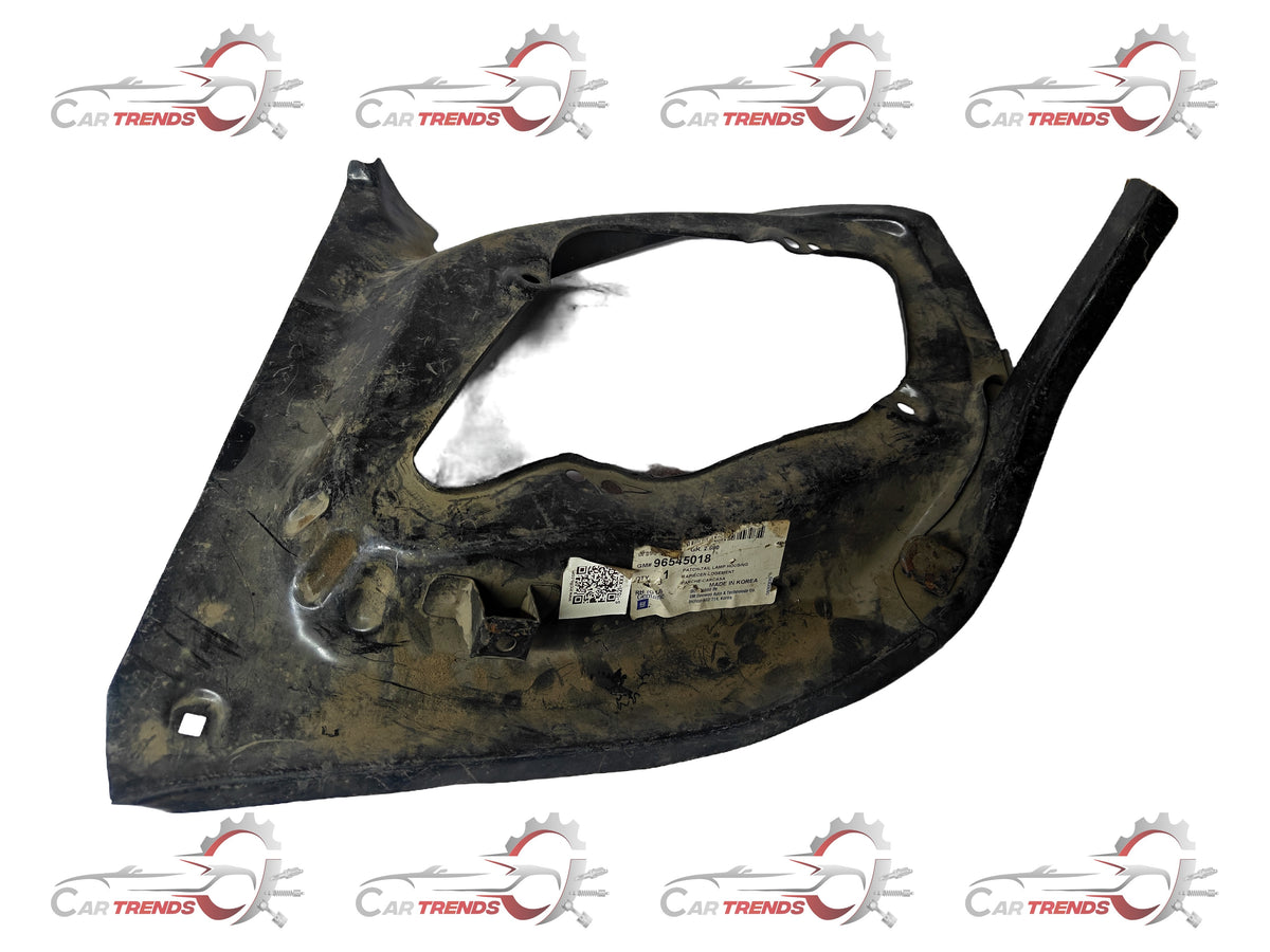 GENERAL MOTORS PATCH TAIL LAMP HOUSING OPTRA PETROL J96545018 J96545018 - Front view