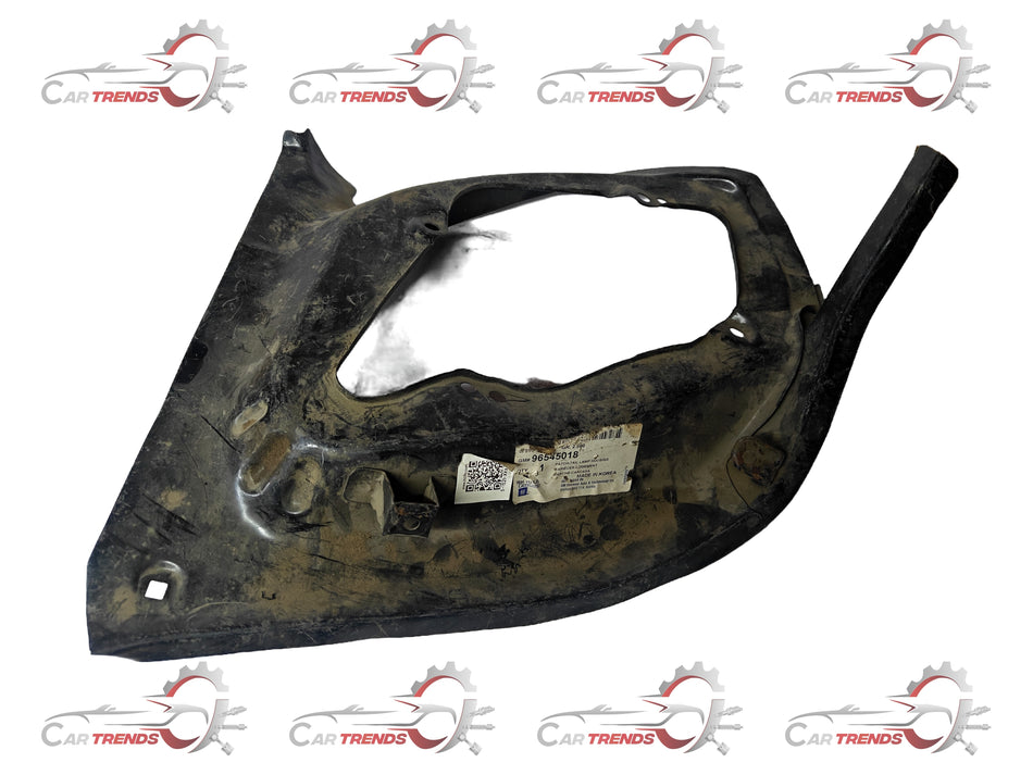 GENERAL MOTORS PATCH TAIL LAMP HOUSING OPTRA PETROL J96545018 J96545018 - Front view