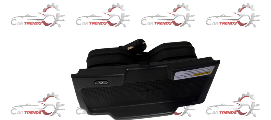 Honda Plug & Play Wireless Charger 08E002007AM installed on vehicle dashboard, showing charging pad with Honda branding.