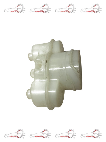 GENERAL MOTORS RESERVIOR OIL M CYL TAVERA T97598225 T97598225 - Front view