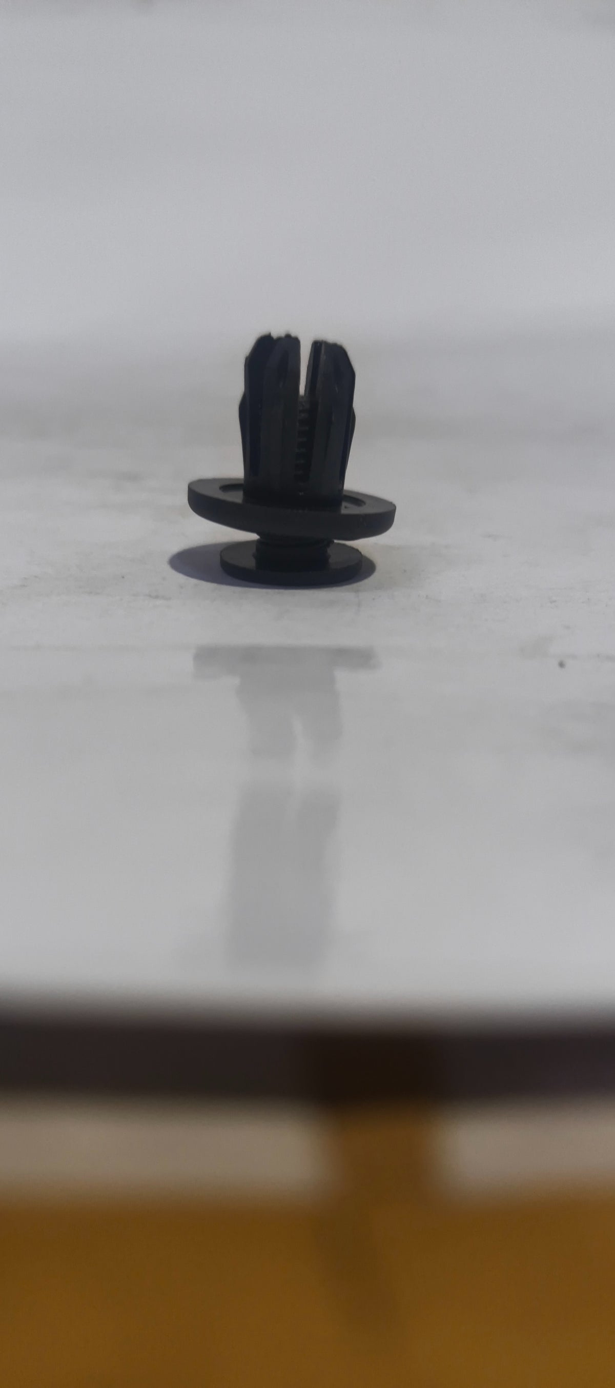 MAHINDRA SCRIVET 10 MM UV/BOLERO 0108BS200570N 0108BS200570N - Front view