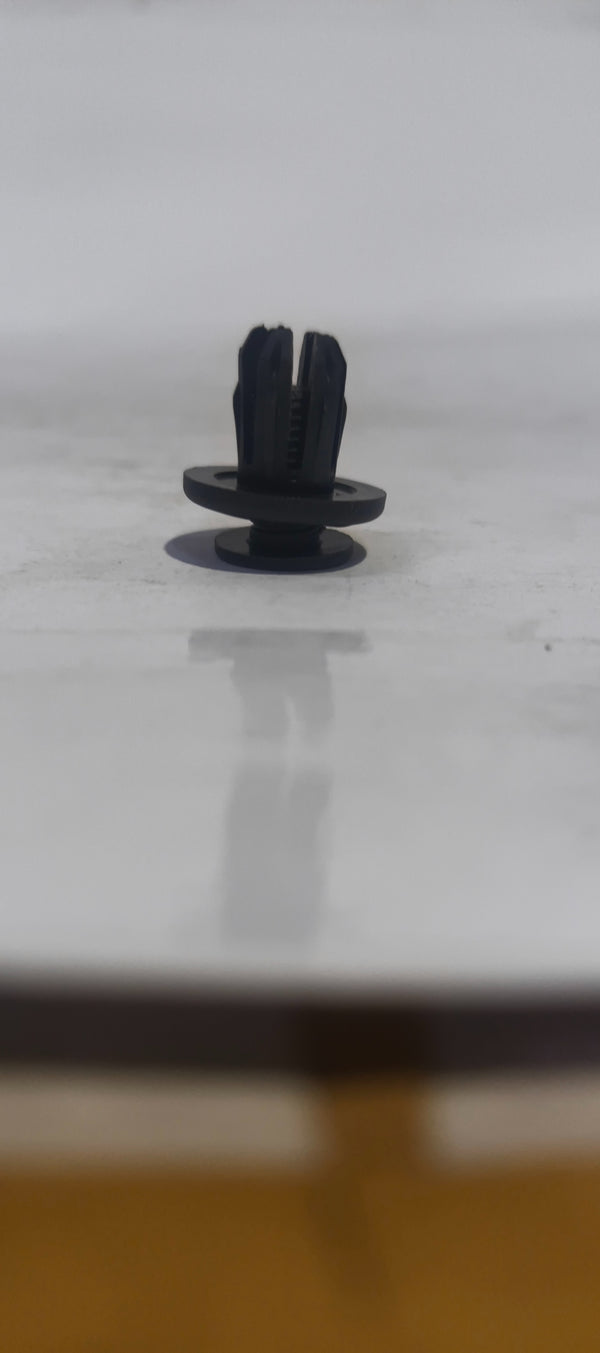MAHINDRA SCRIVET 10 MM UV/BOLERO 0108BS200570N 0108BS200570N - Front view