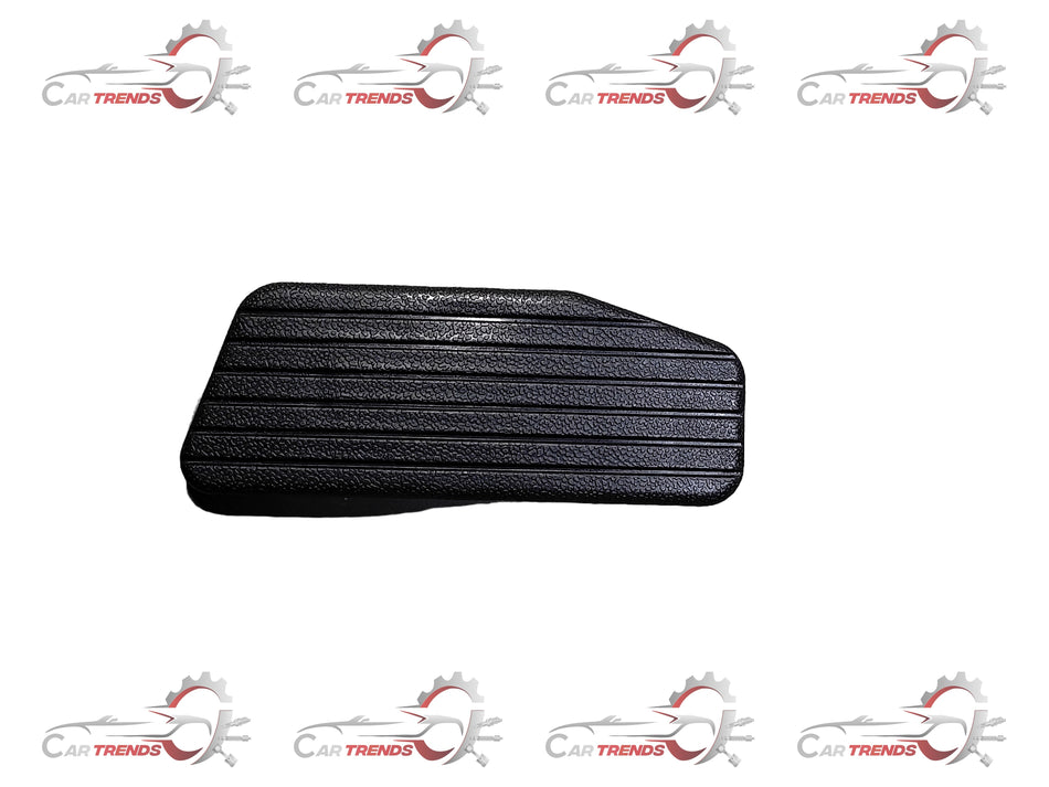 HYUNDAI PAD-PEDAL 3272137000 pedal assembly for Hyundai vehicles, shown in a close-up image.