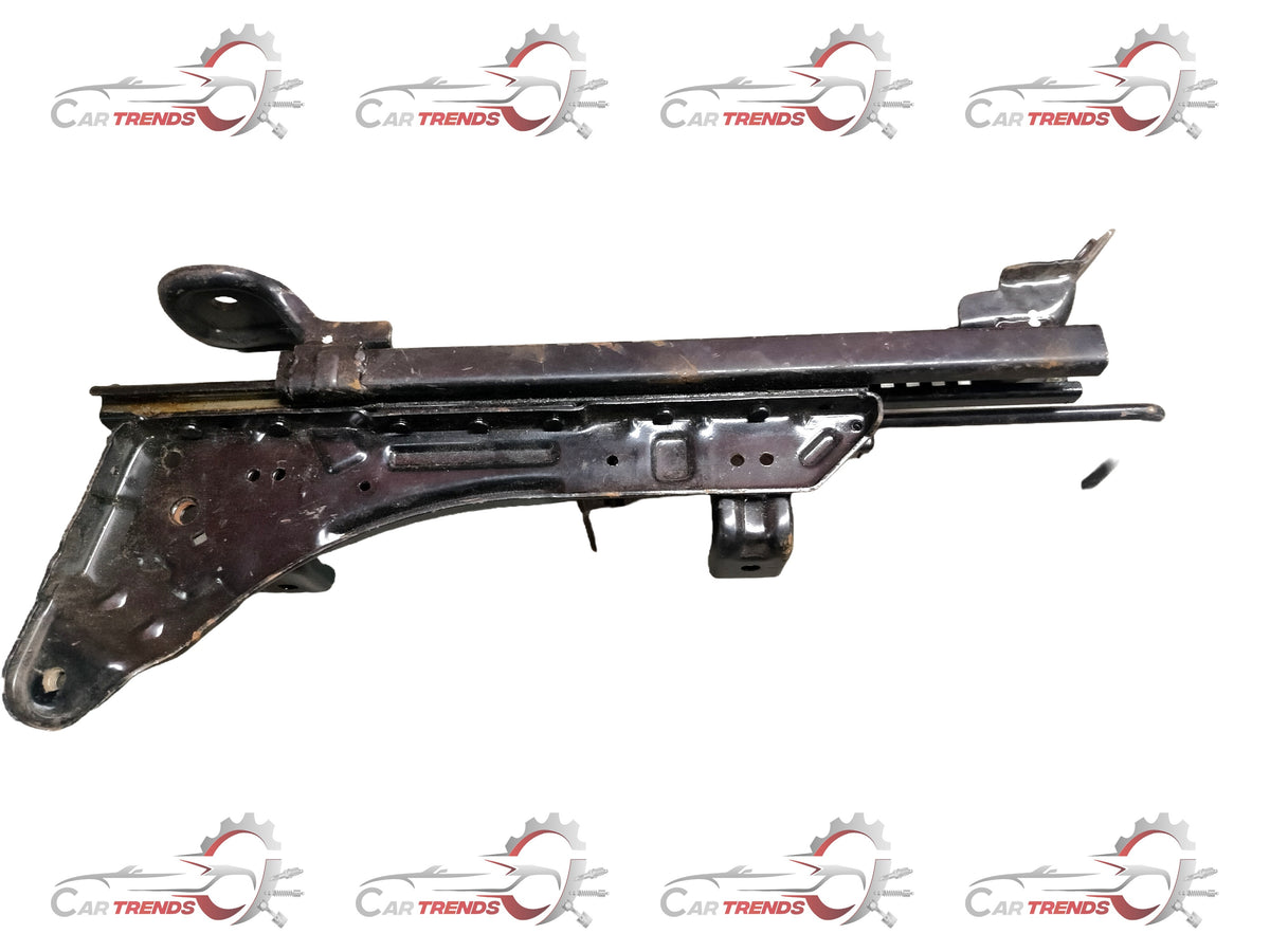 GENERAL MOTORS RAIL A SGL INNER RH WITH RECL SPARK J990759L0 J990759L0 - Front view