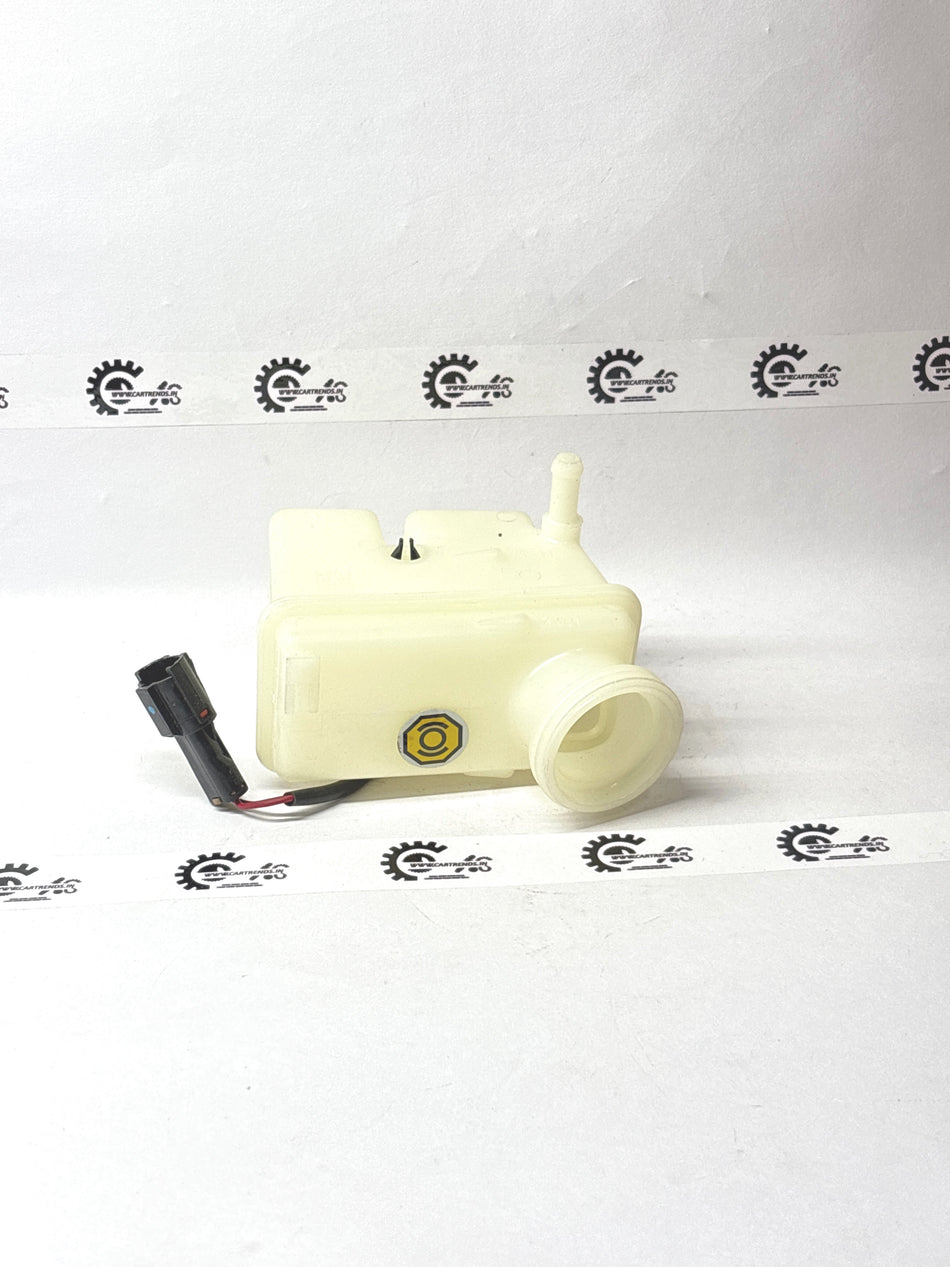 CarTrends J96418840  Reservoir Body Optra J96418840 - Front view