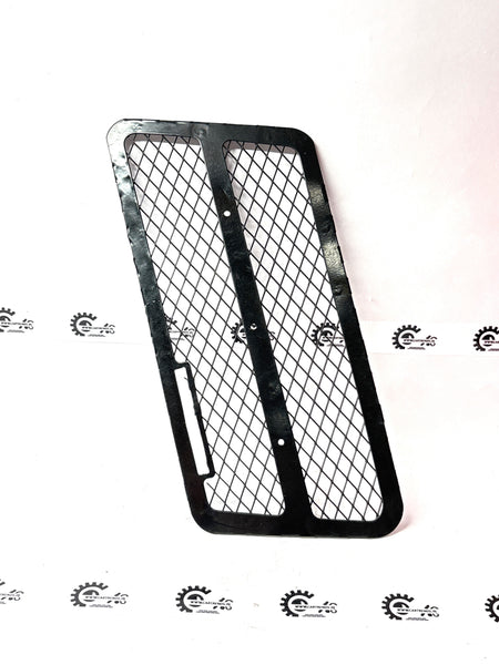 GENERAL MOTORS MESH A GRILL LOWER LH OPTRA PETROL J982643L0 J982643L0 - Front view